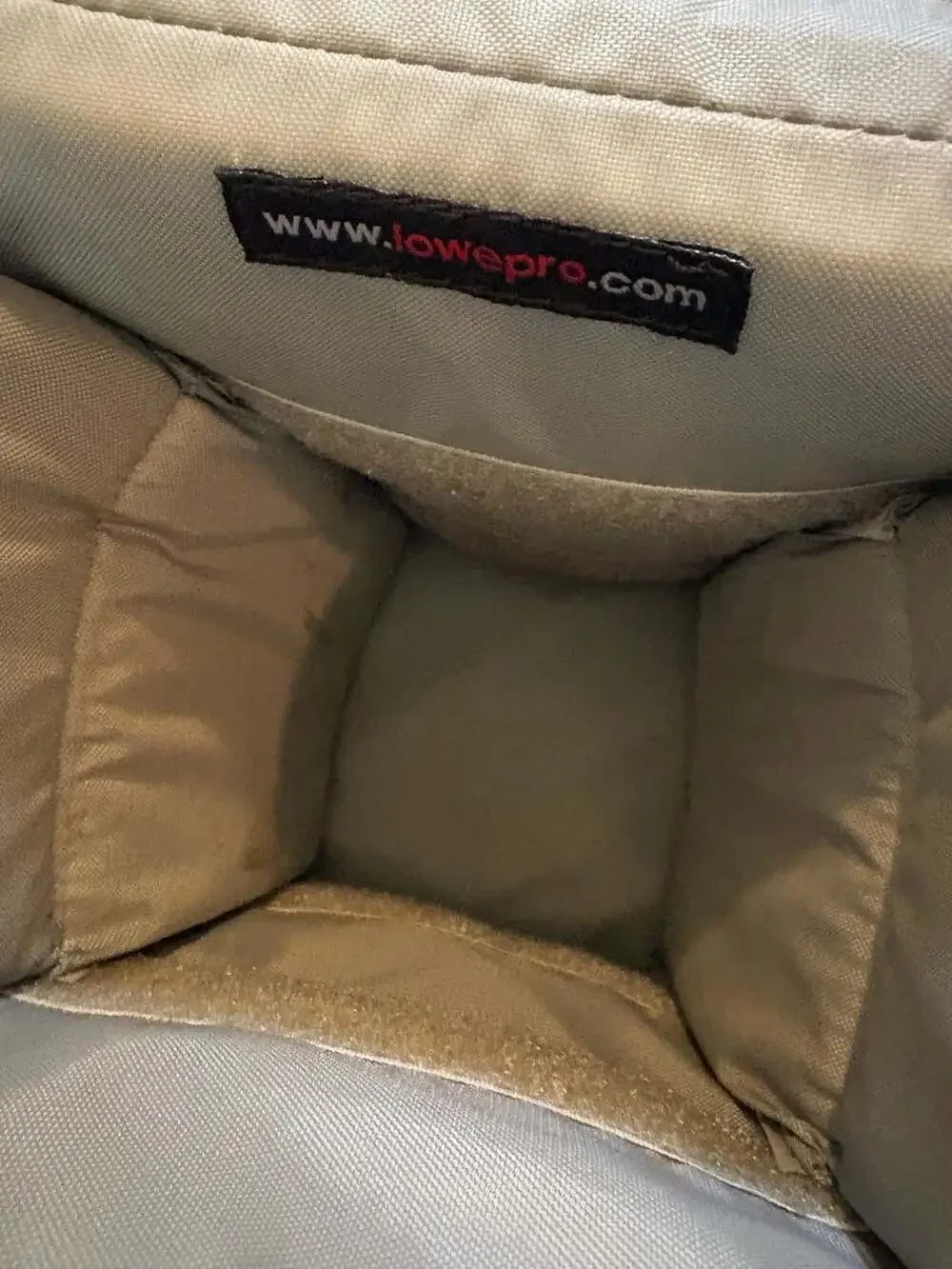 Lowepro nova micro